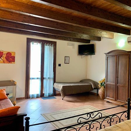 Agriturismo Tenute Pispisa Segesta Calatafimi Eksteriør billede
