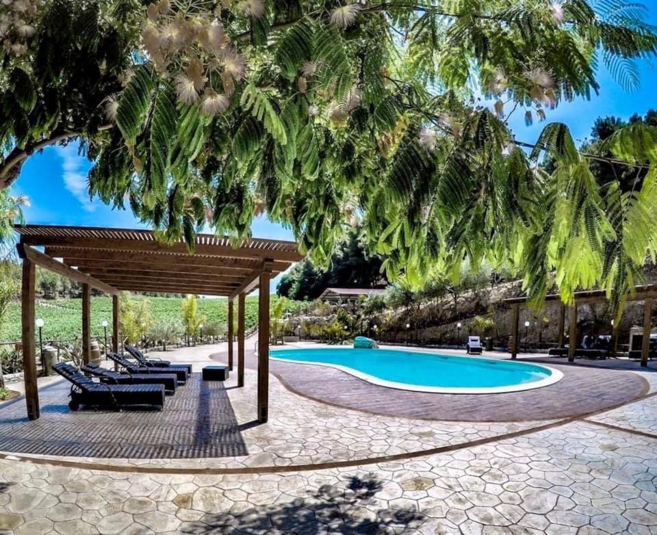 Agriturismo Tenute Pispisa Segesta Calatafimi Eksteriør billede