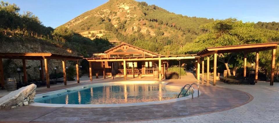 Agriturismo Tenute Pispisa Segesta Calatafimi Eksteriør billede